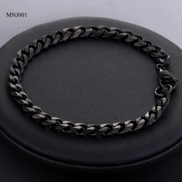 Men‘s Black Chunky Stainless Steel Bracelet MNJ001 - Image 2